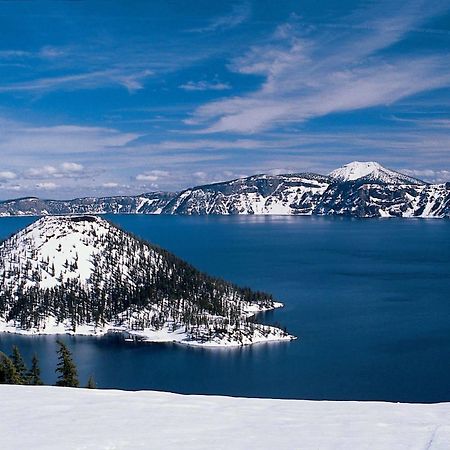 Crater Lake Lodge เชโมลต์ ภายนอก รูปภาพ