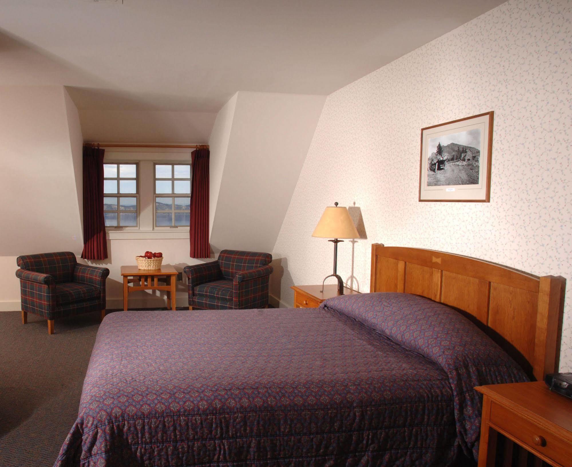 Crater Lake Lodge เชโมลต์ ภายนอก รูปภาพ