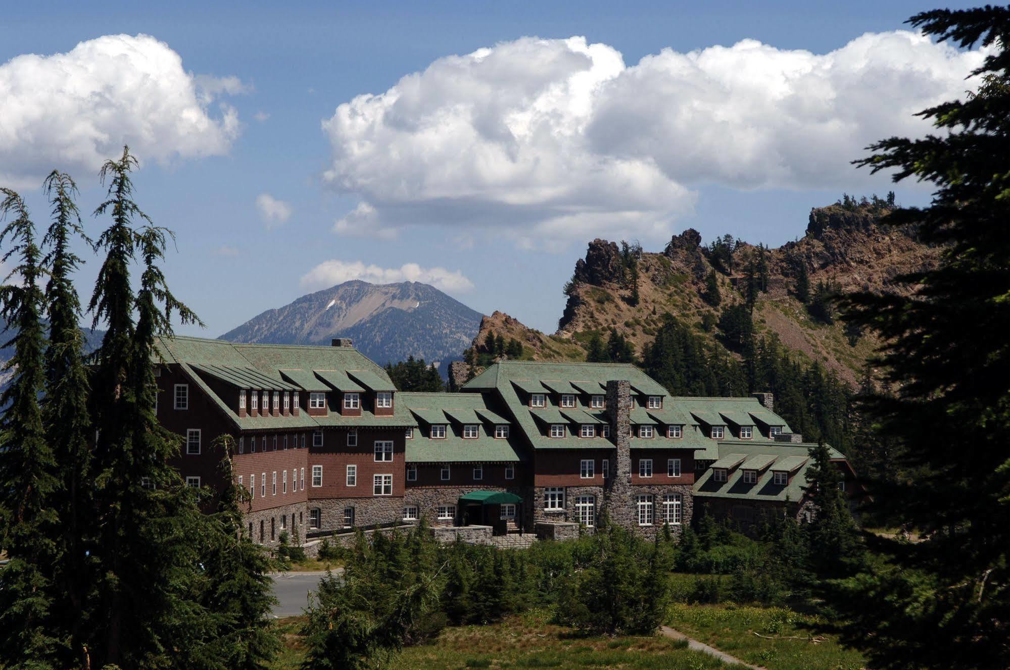 Crater Lake Lodge เชโมลต์ ภายนอก รูปภาพ